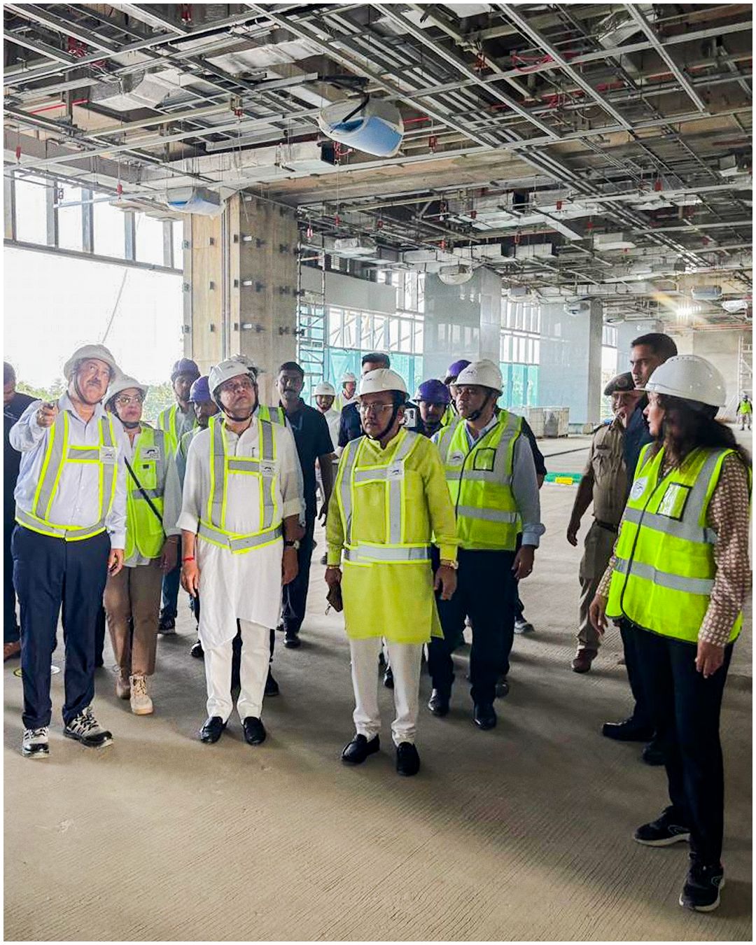 Hon’ble Minister of Railways, Shri Ashwini Vaishnaw along with Hon’ble Member of Parliament (Surat) Shri Mukesh Dalal visited under construction Surat  Bullet Train station and inspected track installation works on 27th September 2025